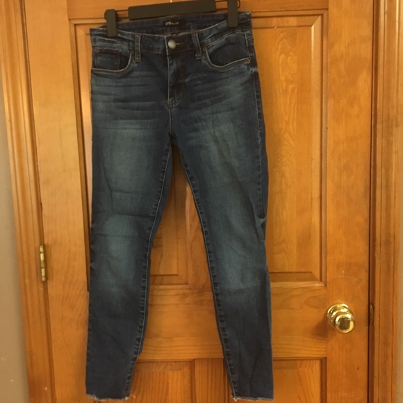 neve scissor hem skinny jean